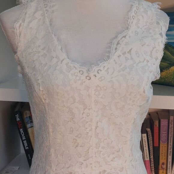 Joie Nicolina White  Mini Dress size Small Eyelash Lace V-Neck - Picture 6 of 14
